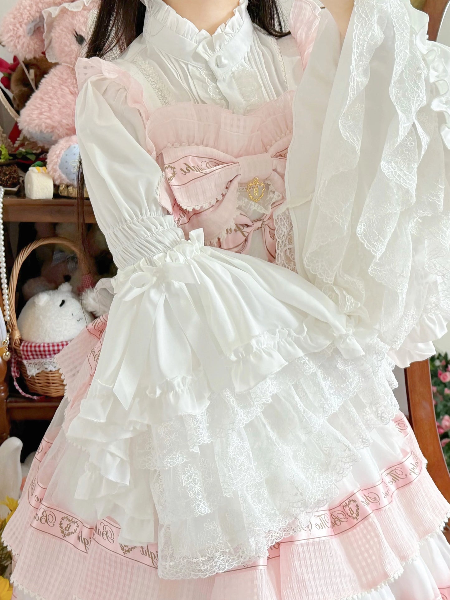 Twilight Zone - Gorgeous Sweet Lace Lolita Shirt, Hime Sleeve