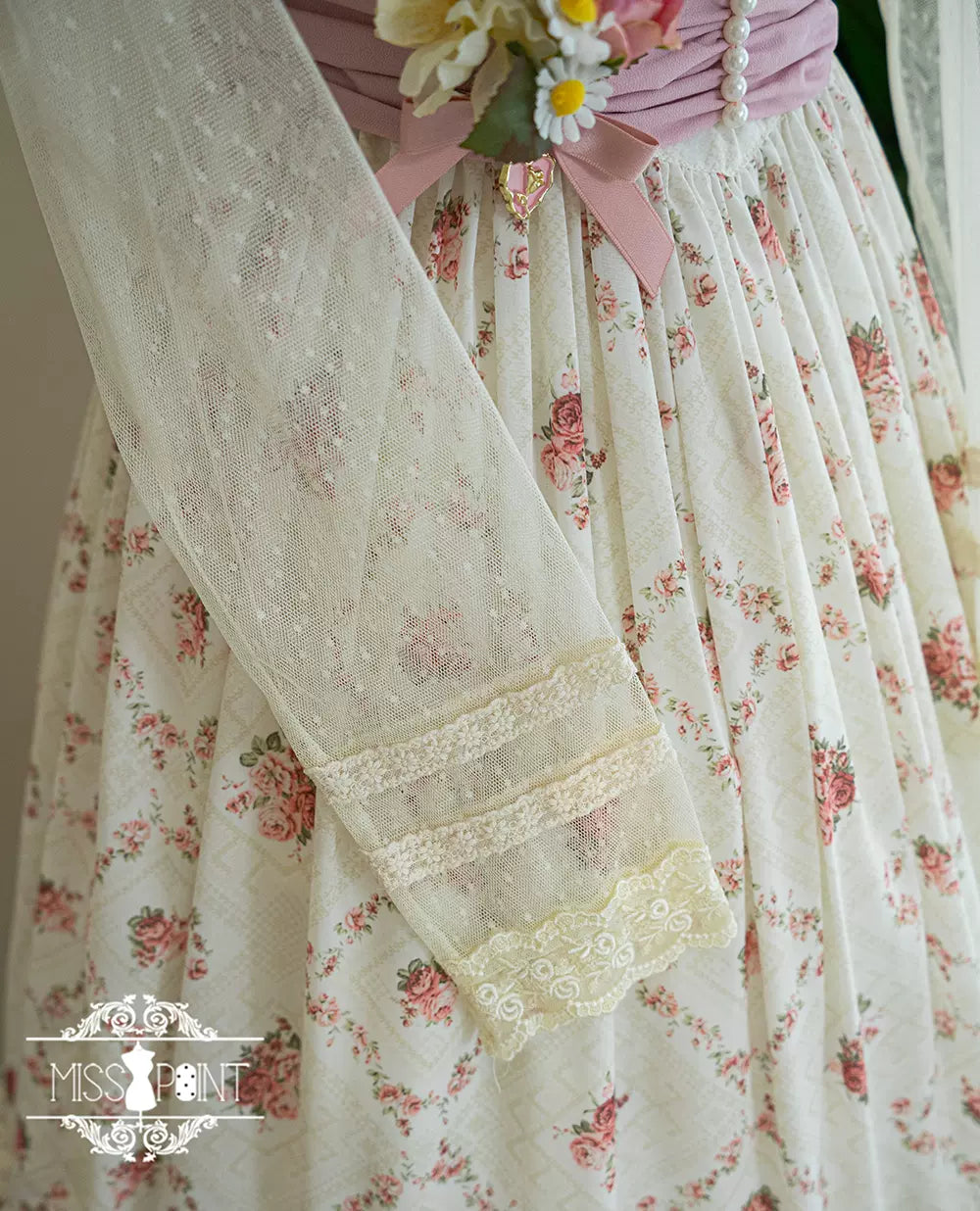 Miss Point - Woody Rose - Lolita Headband Flower Brooch