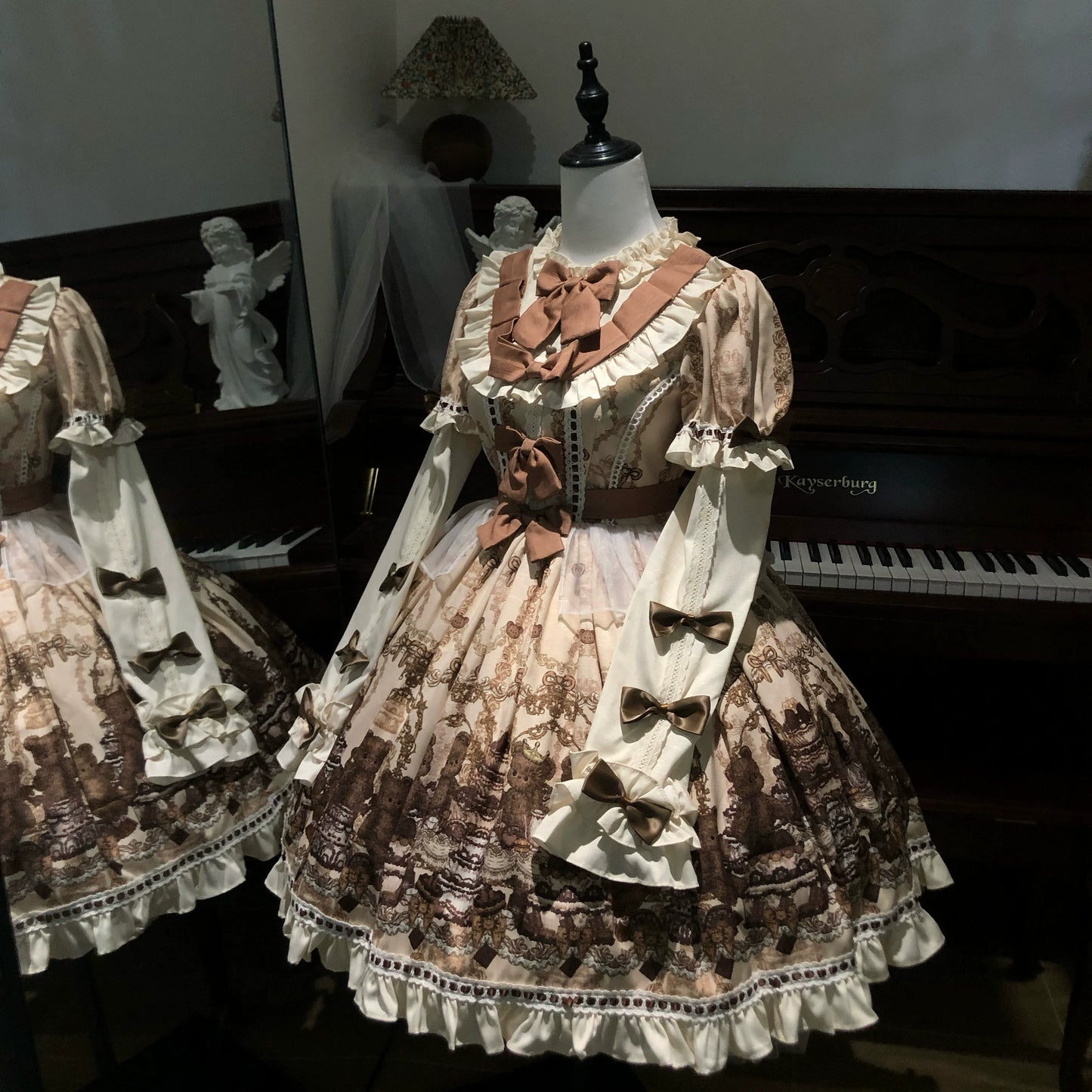 Doll Poem - Old School Lolita Printed OP, Zipper Clousure
