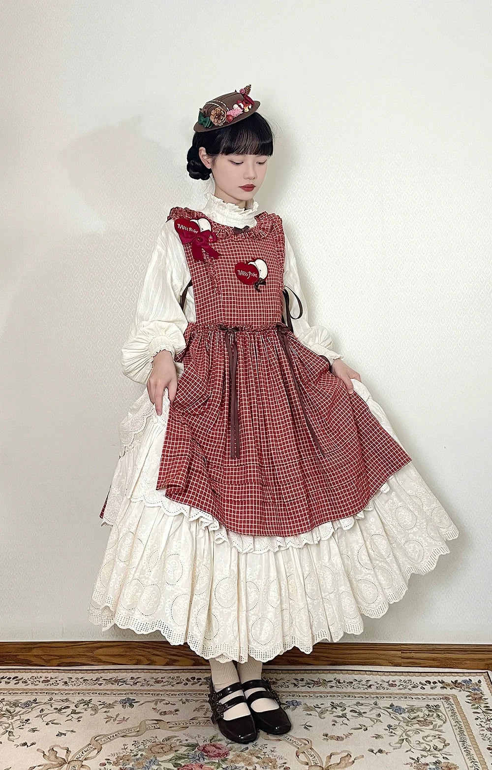 Miss Point - Chubby Fox in the Forest - Customized Lolita Skirt Embroidery Lace Cotton Lolita Skirt