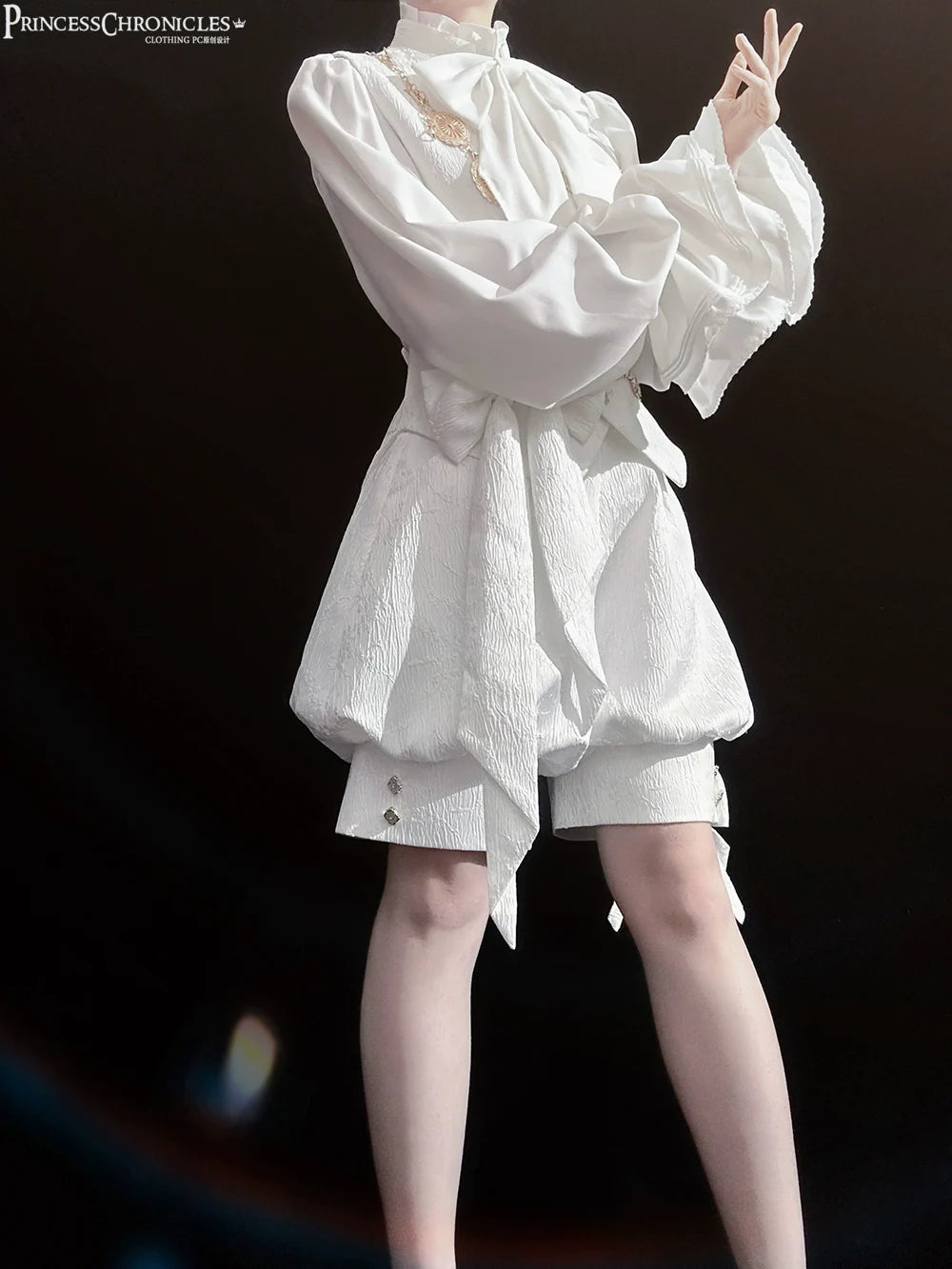 Princess Chronicles - Rabbit Hunting White Moonlight - Retro Ouji Lolita White Vest