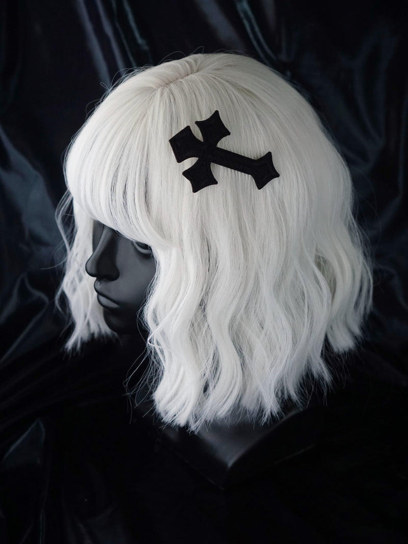 Strange Sugar - Gothic Lolita Cross Shaped Hair Clips