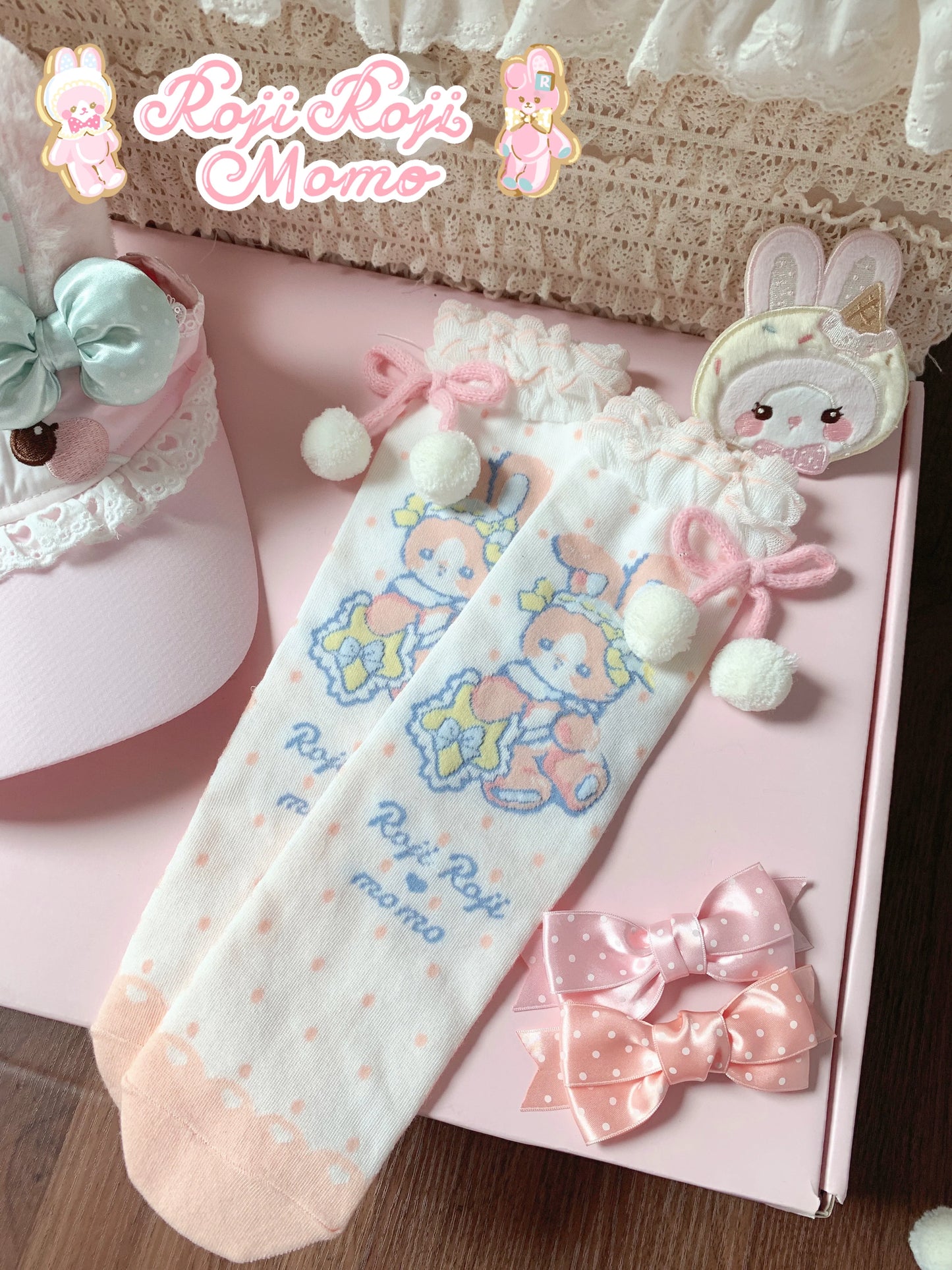 Roji Roji - Kawaii Lolita Mid-Calf Socks, Rabbit Print