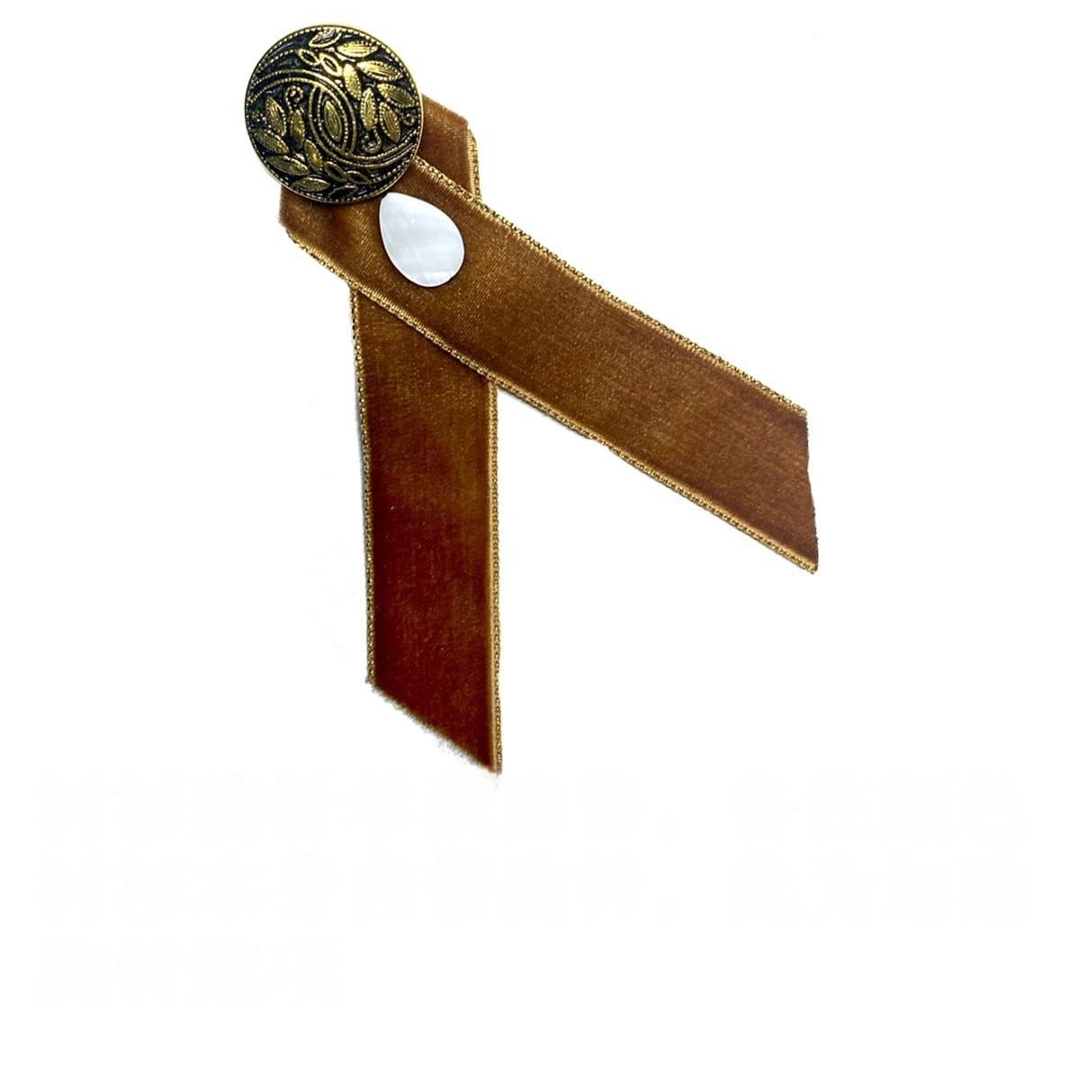 Surface Spell - Ship to Wonderland - Classic Lolita Shirt With Vine Embroidery/Brooch