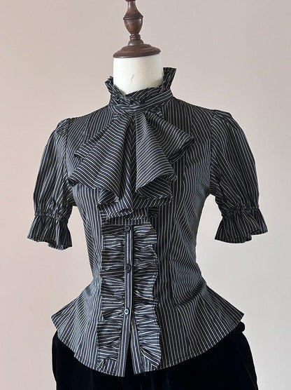FlowerFairyDaily - Trace Night - Gothic Lolita Short-sleeved Shirt with Adjustable Waist