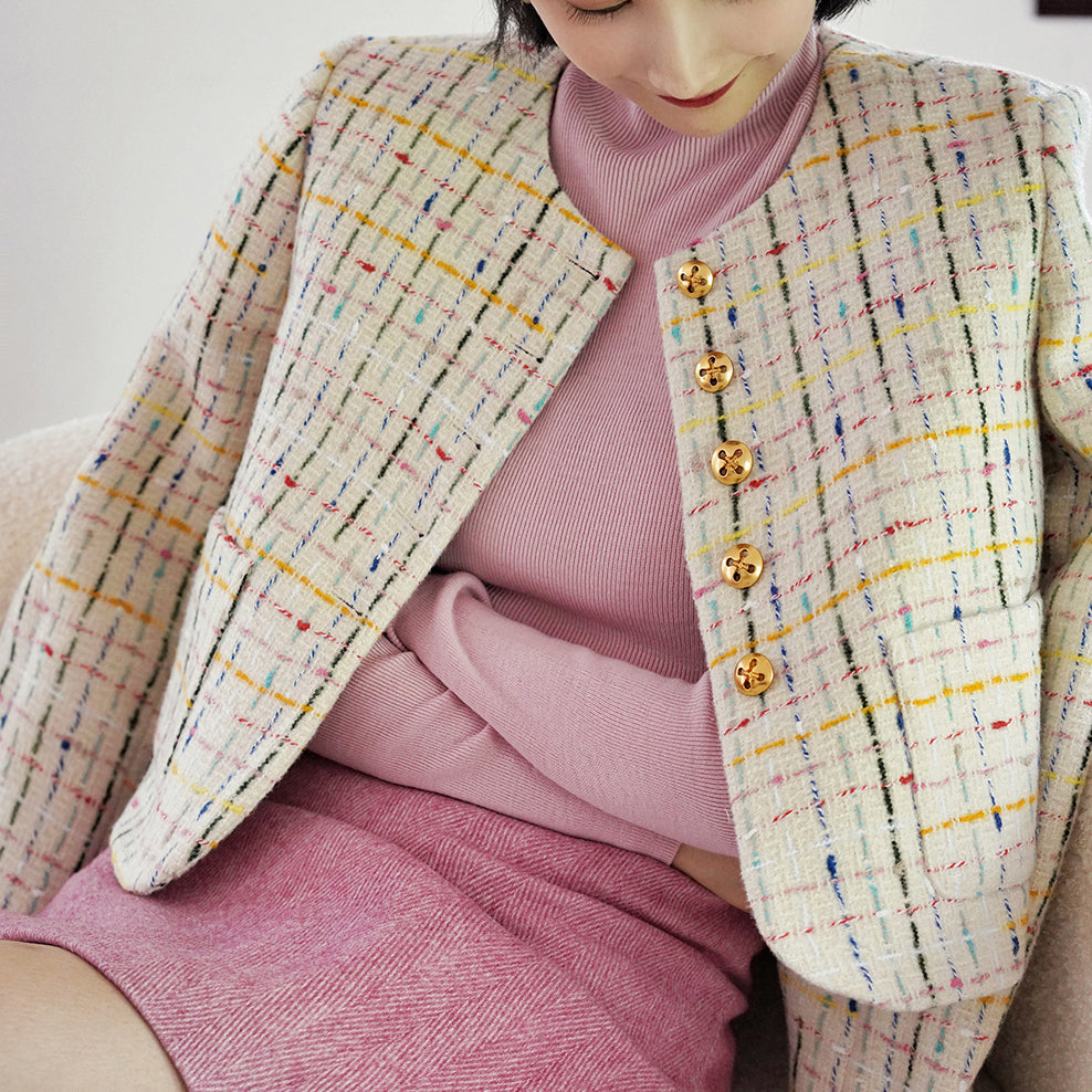 Colorful embroidered tweed short jacket