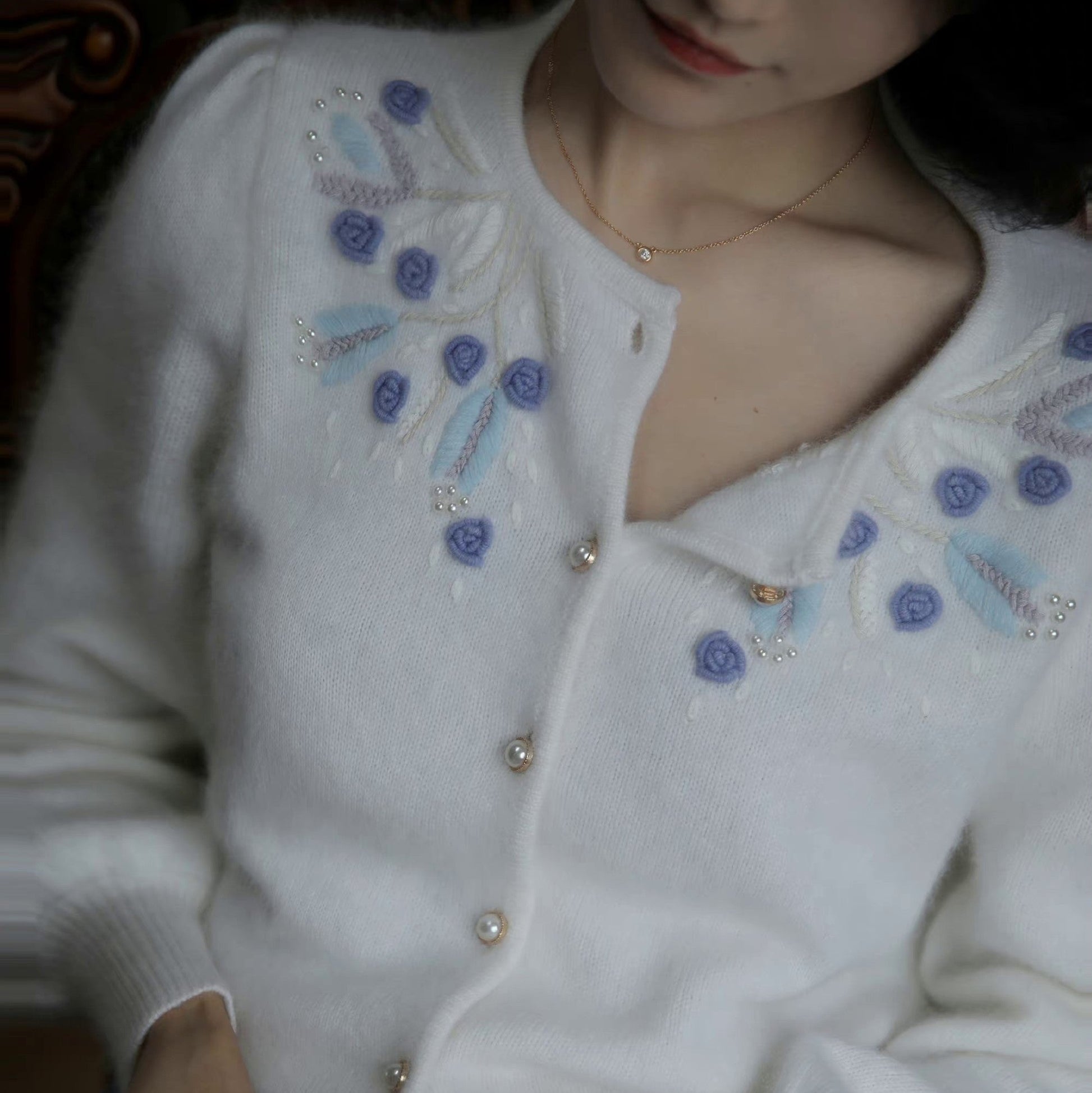 blue flower embroidery knit cardigan