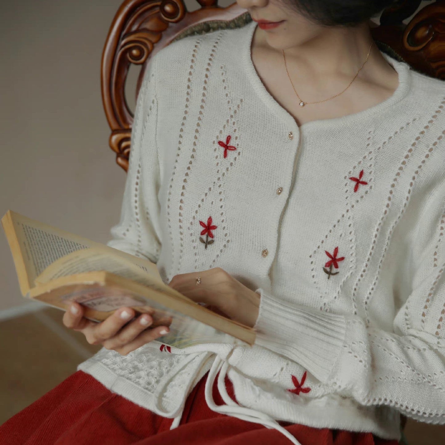 nordic girl embroidery cardigan