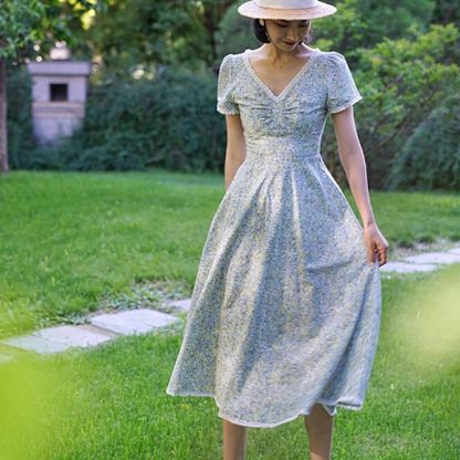 Floral vintage dress