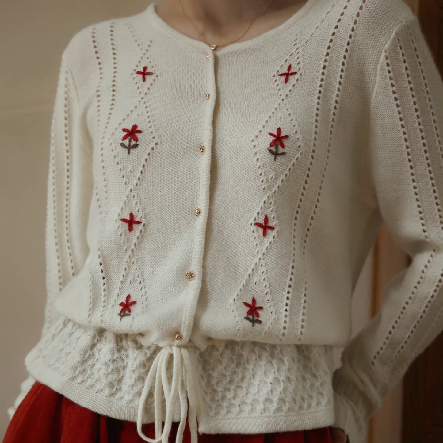 nordic girl embroidery cardigan