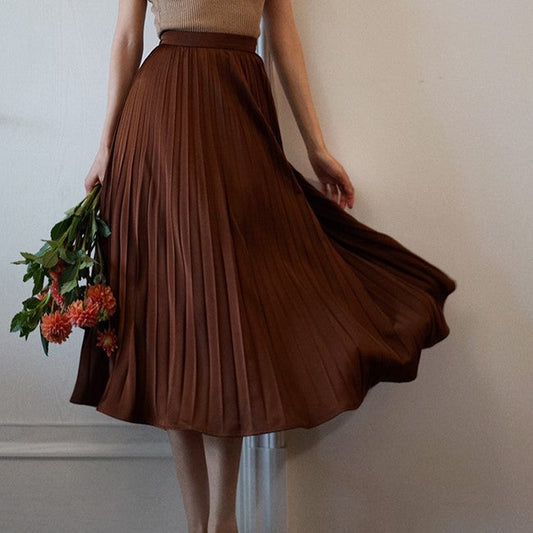 Western Ladies Elegant Pleated Skirt