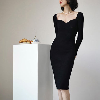 Lady's slim knit dress