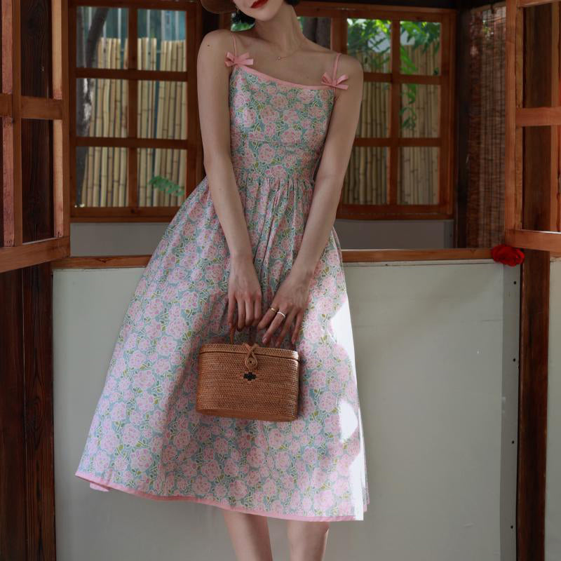 Baby Pink Flower Crowd Retro Camisole Dress