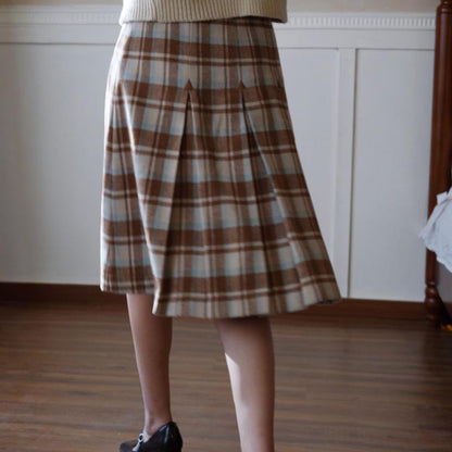 Light brown plaid classical pleated skirt