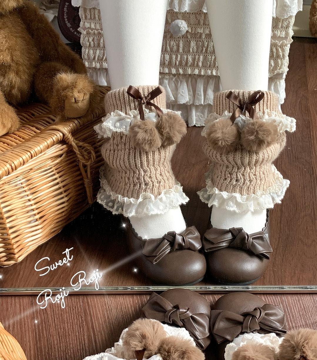 Roji Roji - Kawaii Lolita Wool Leg Warmers, Pom-Pom Accented Bow