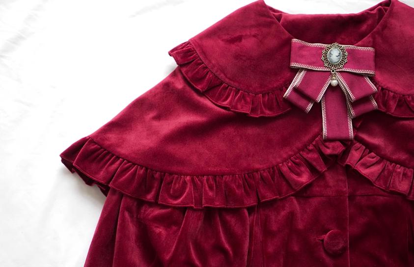 Dark Star Island - Winter Lolita Cape Velvet Antique Lolita Coat