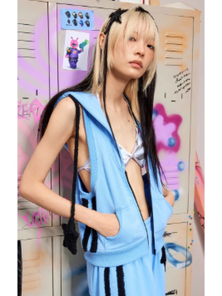 Star decoration hooded vest【s0000002597】