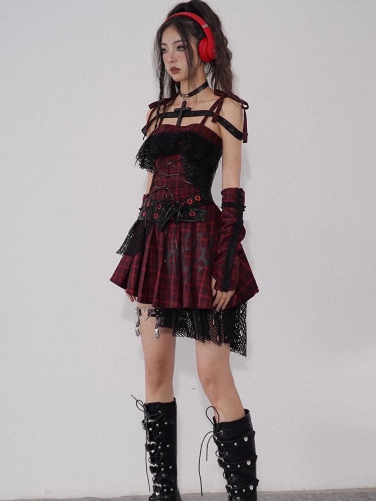 Niche Iconic Rock Halter Red and Black Plaid Dress【s0000004930】