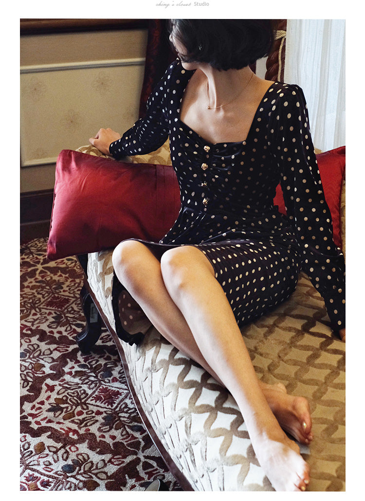 Western lady's polka dot velvet dress