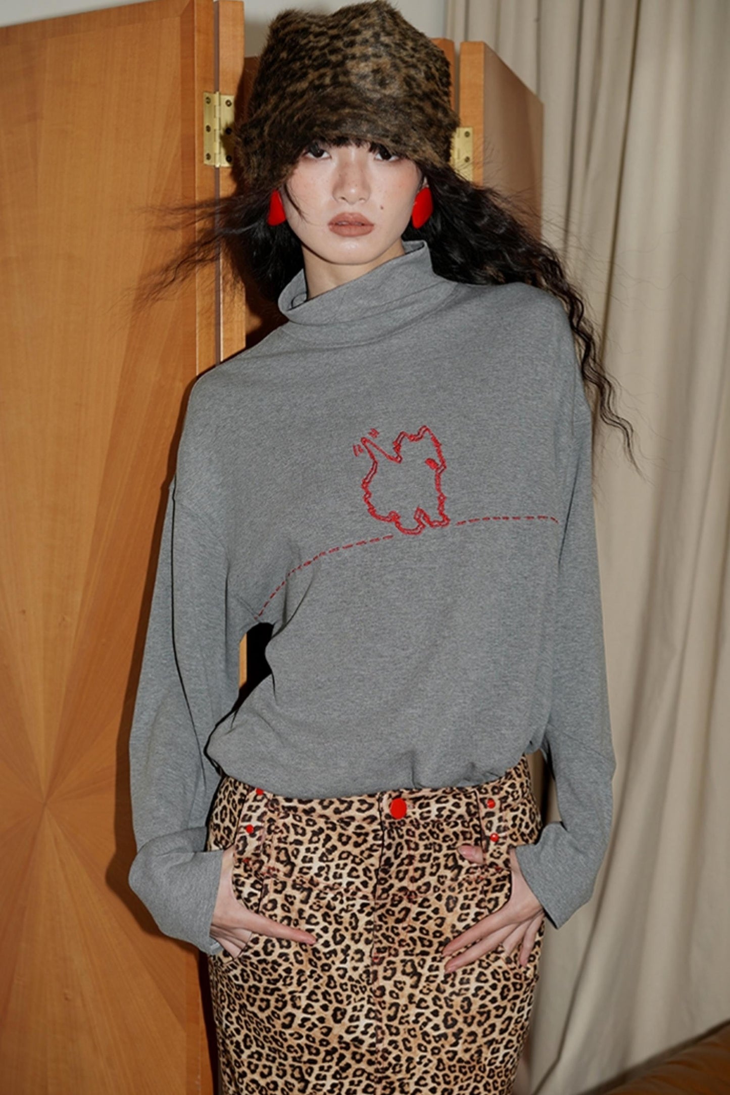 Casual Puppy Design Crewneck Top