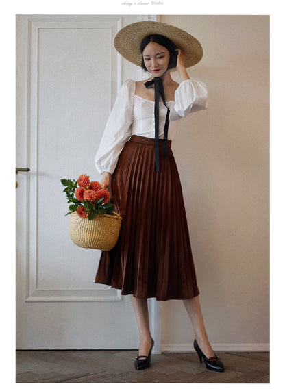 Western Ladies Elegant Pleated Skirt