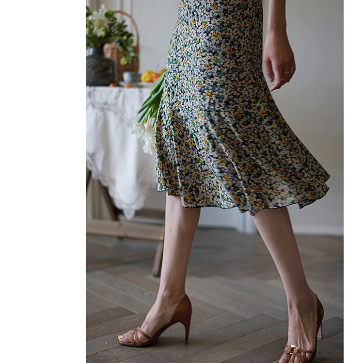 Vintage skirt dripping with flower drops