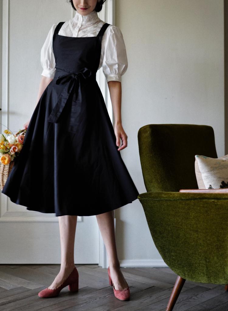 Lady Audrey Apron Dress