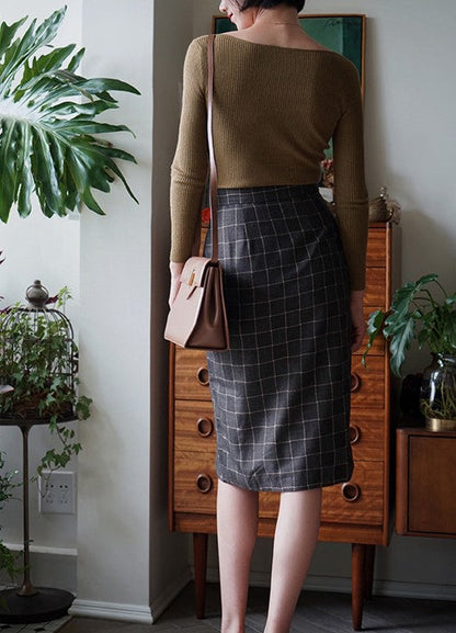 classical plaid skirt