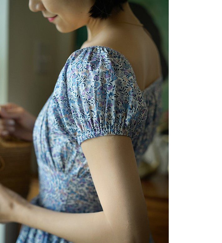 Floral vintage dress for lakeside vacation