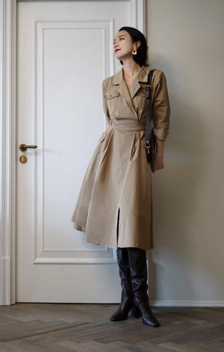 Western vintage khaki trench coat