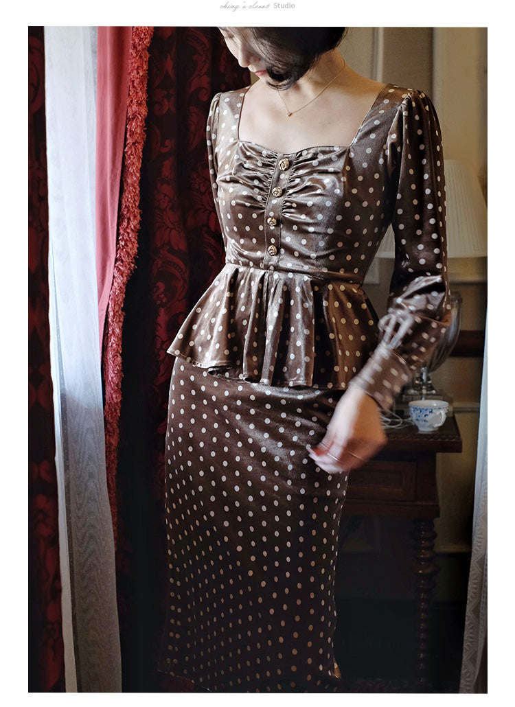 Western lady's polka dot velvet dress