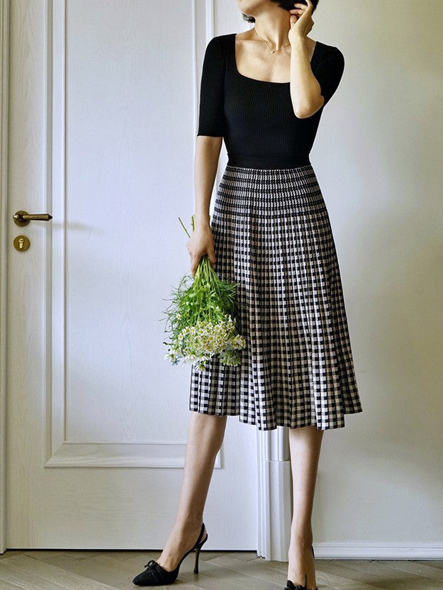 retro plaid skirt