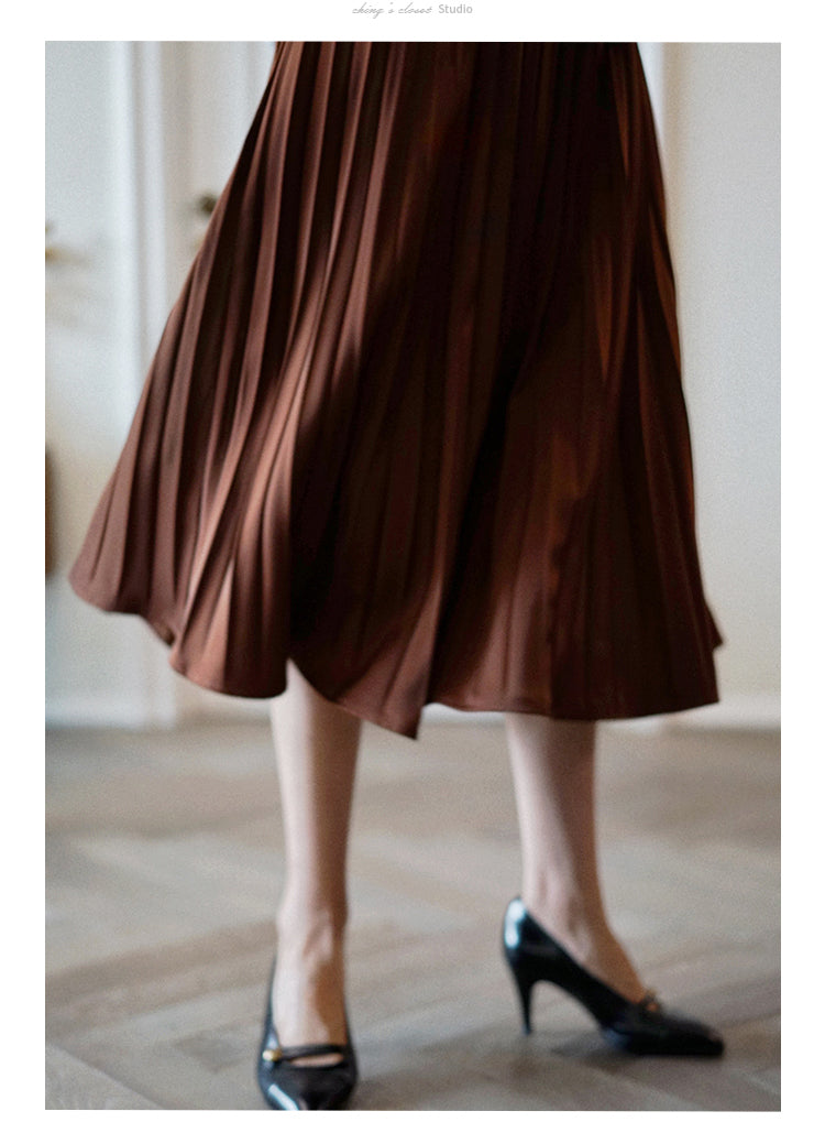 Western Ladies Elegant Pleated Skirt