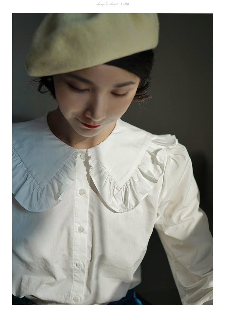 White lady vintage frill blouse