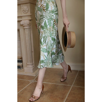 Jungle Leaf Shade Pattern Slim Skirt