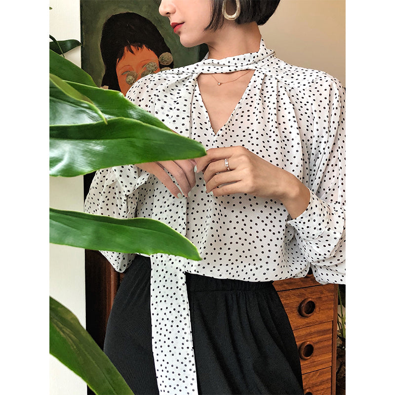 Lady's Polka Dot Retro Blouse