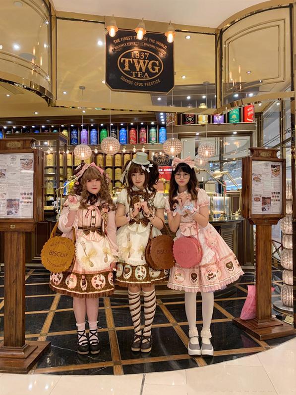 Yukine's Box - Macaron Lolita Cute Stripe Socks