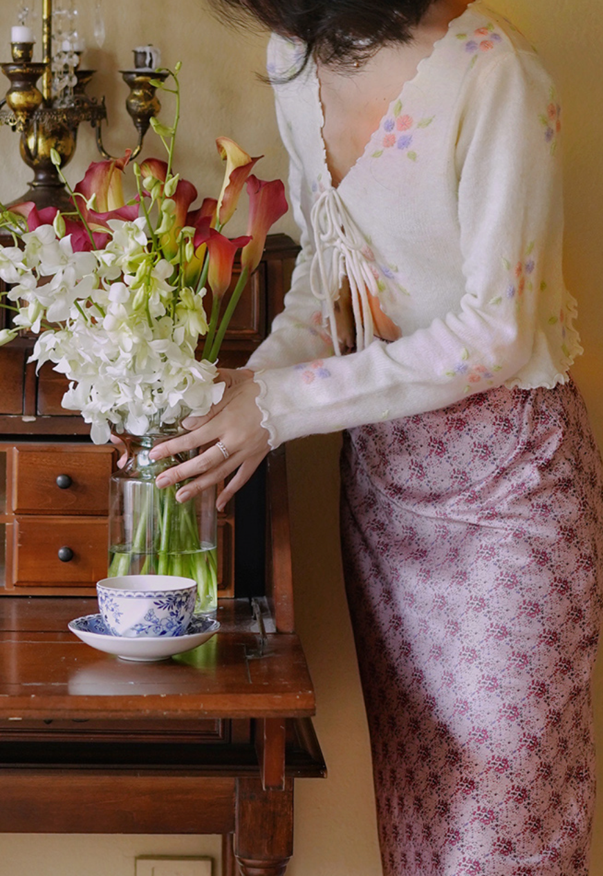 flower embroidery cardigan