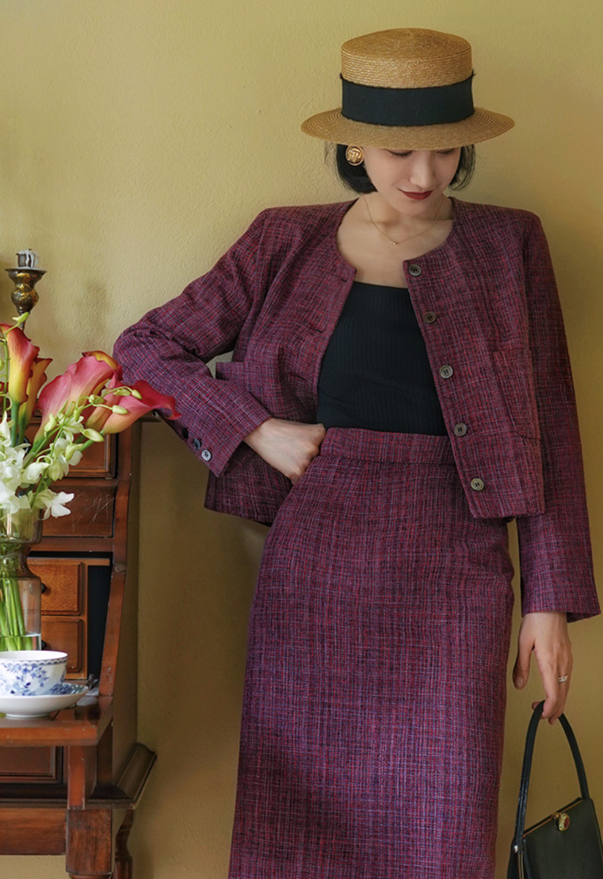 Blue-purple lady tweed jacket and classical skirt