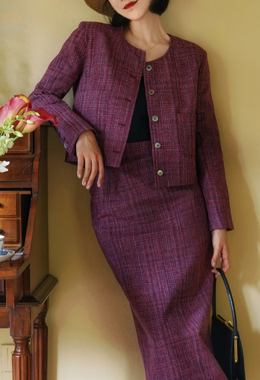 Blue-purple lady tweed jacket and classical skirt