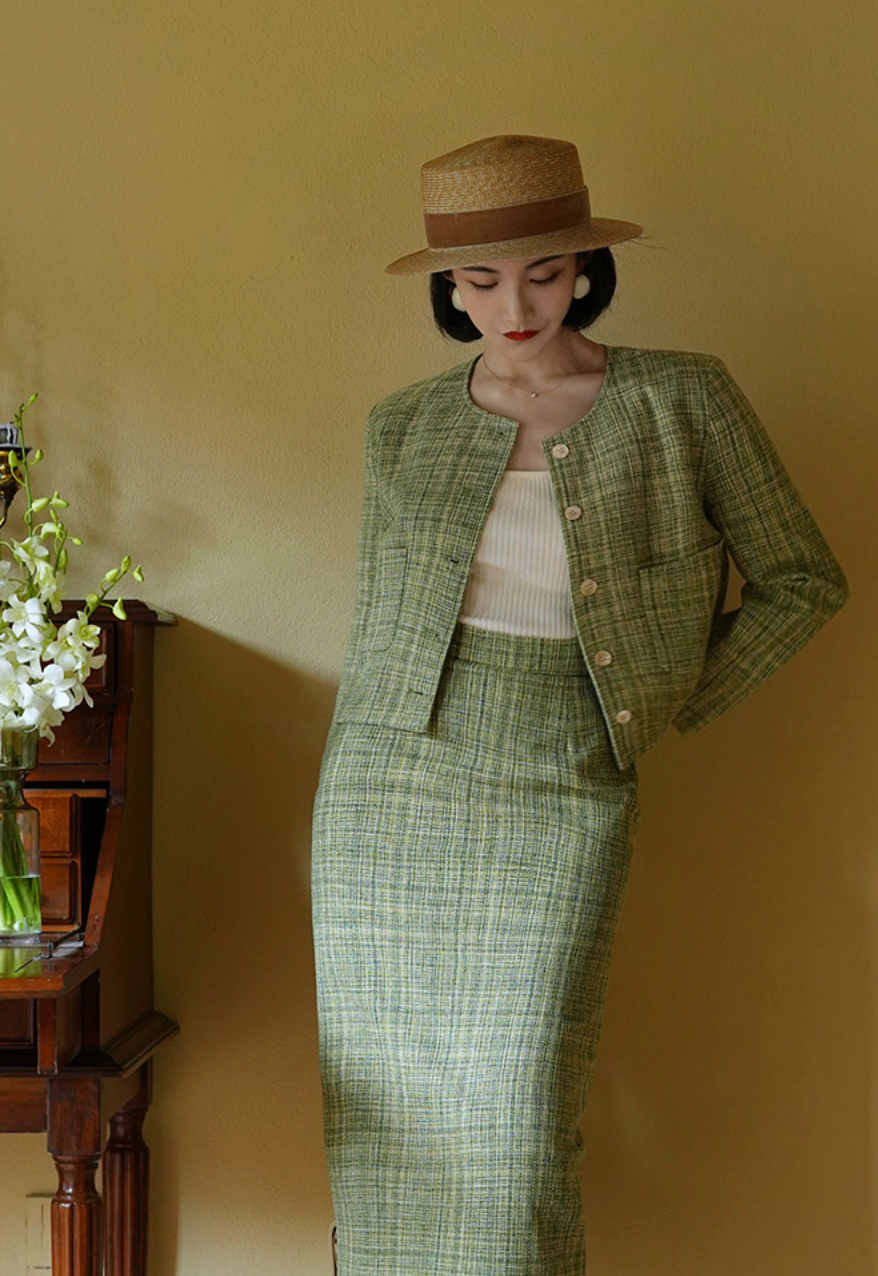 Tweed jacket and classical skirt