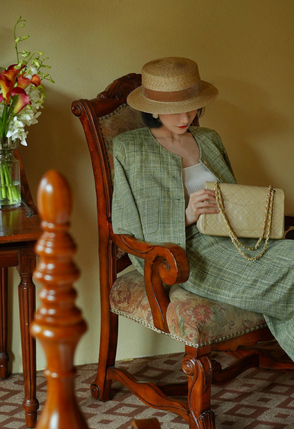 Tweed jacket and classical skirt