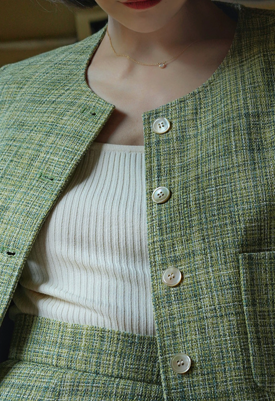 Tweed jacket and classical skirt