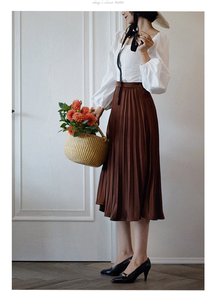 Western Ladies Elegant Pleated Skirt