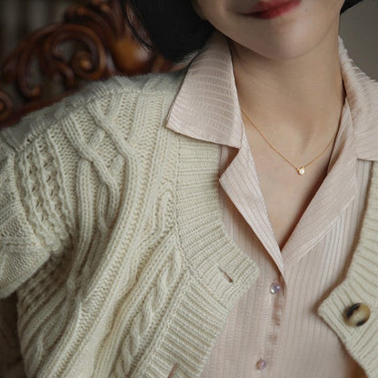 lady's retro cardigan