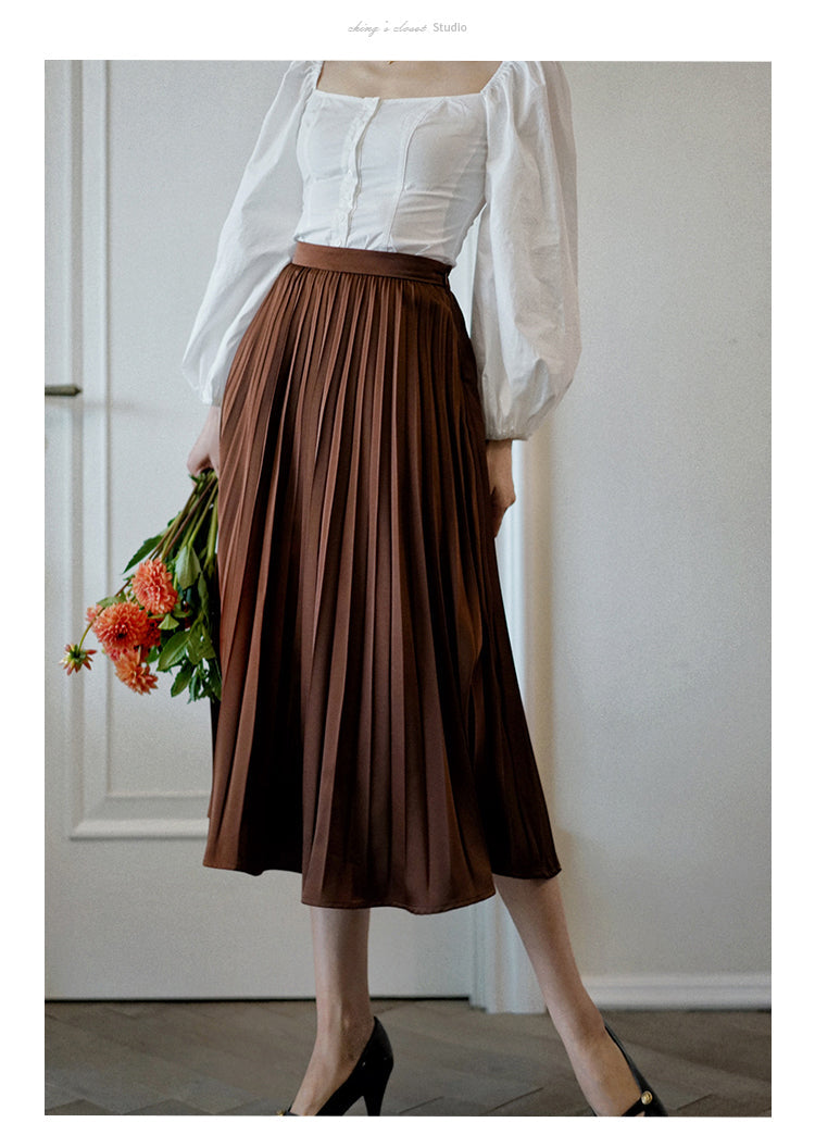 Western Ladies Elegant Pleated Skirt