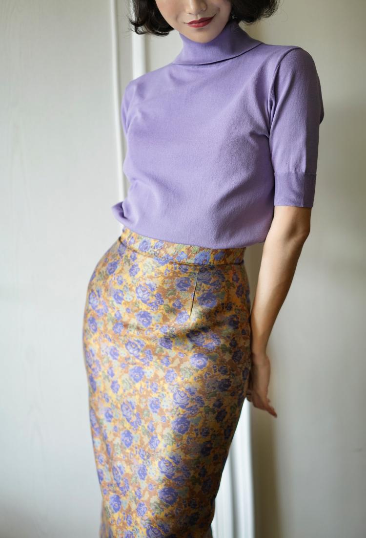 Blue-purple floral jacquard satin skirt