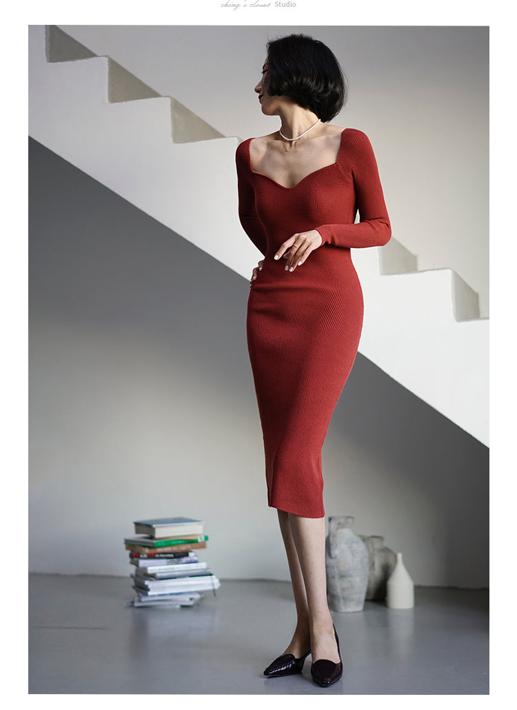 Lady's slim knit dress