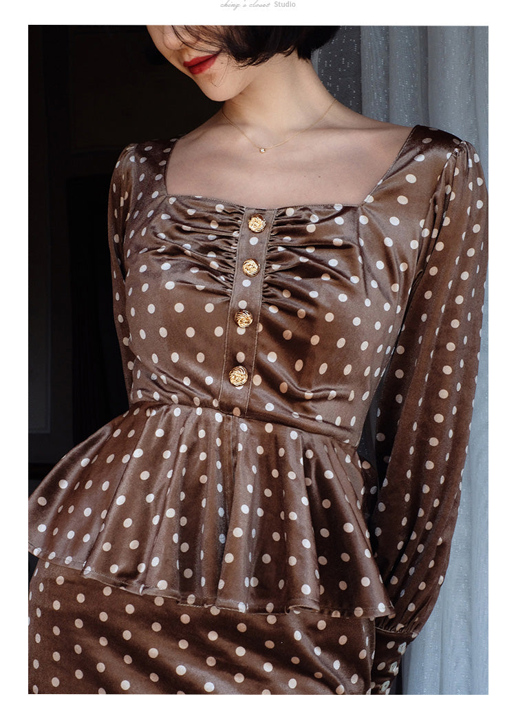 Western lady's polka dot velvet dress