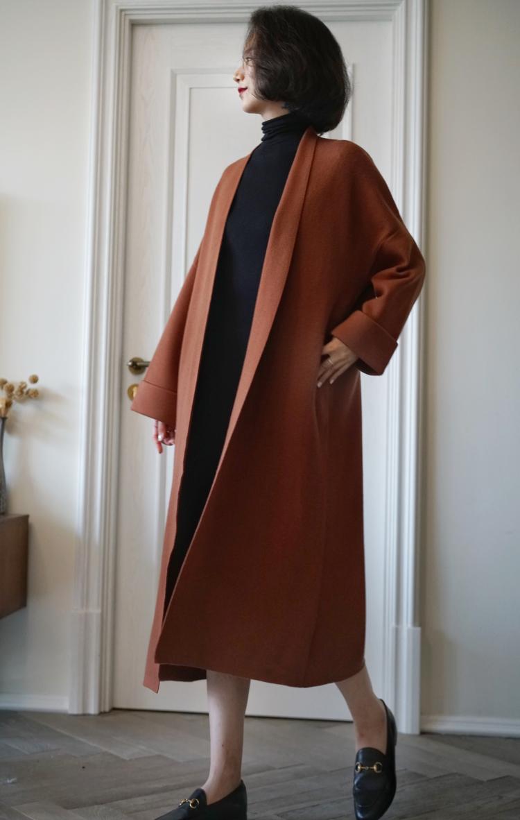 Western lady's classical long coat